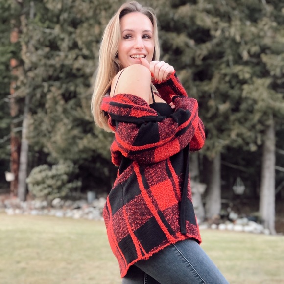 Meet your Posher, Amanda - Picture 5 of 5